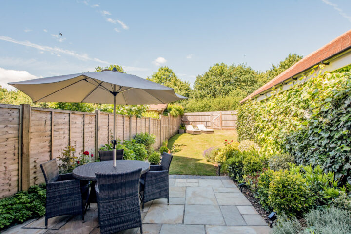 Low-maintenance landscaping ideas