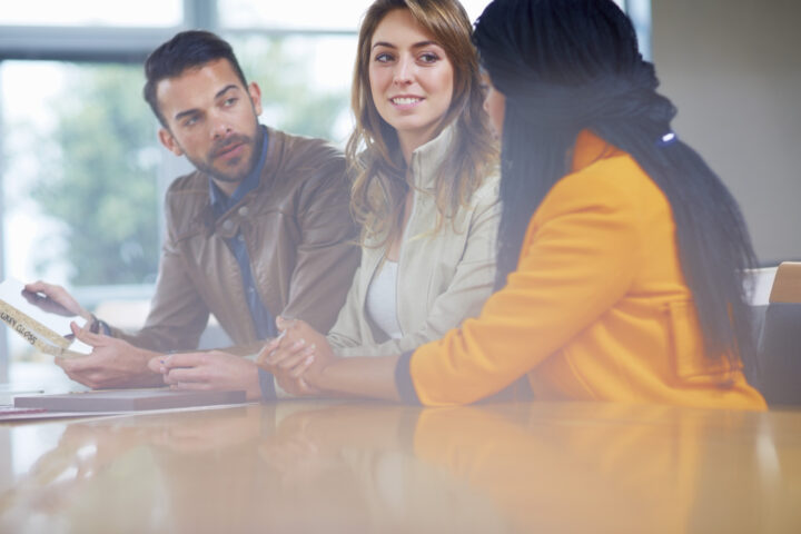 How and When to Talk with Tenants When You’re Selling