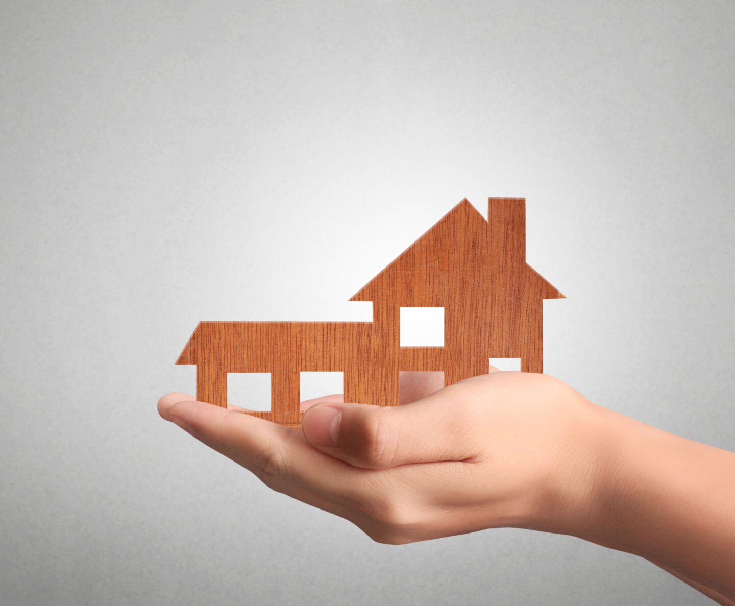 8 Essential Tips for First-Time Home Sellers