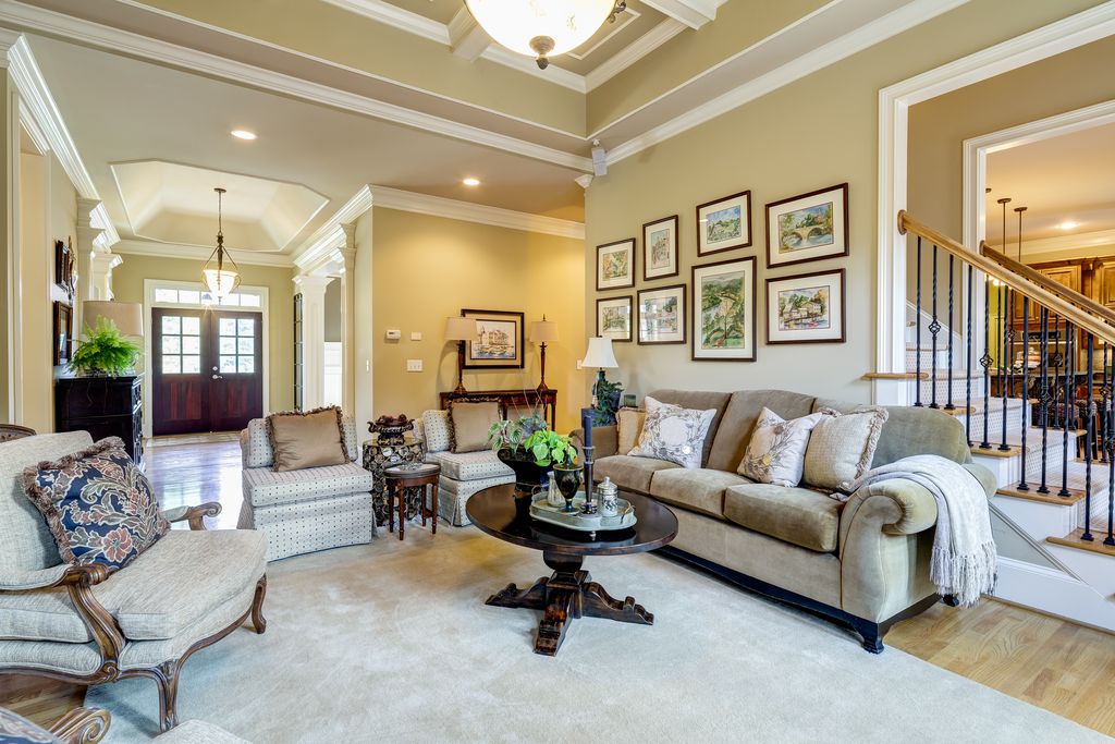 Renters Guide to Style: Traditional