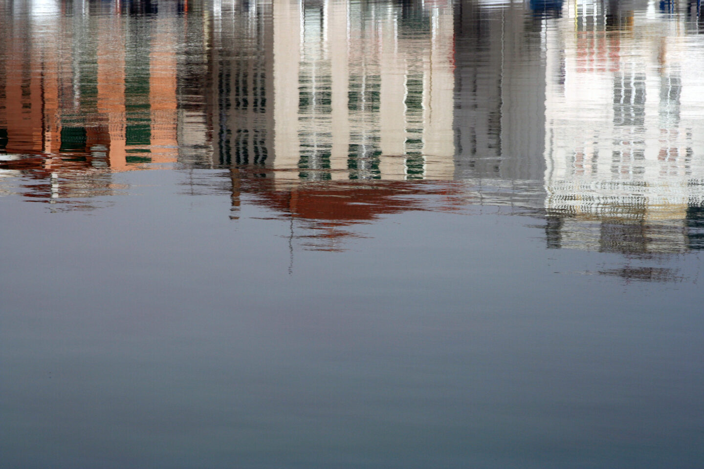 What to Do If You're Upside Down on Your Home