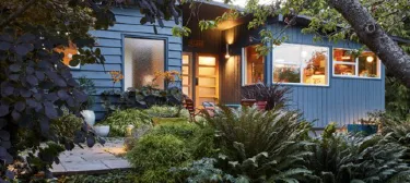 Not recommended exterior home photograph example