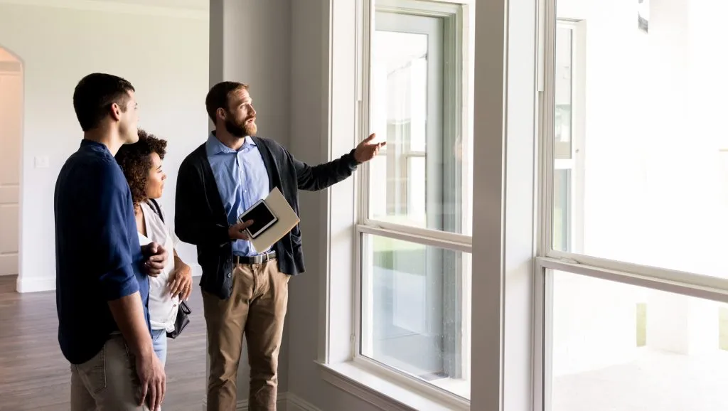 How to Rent Your House With an Agent