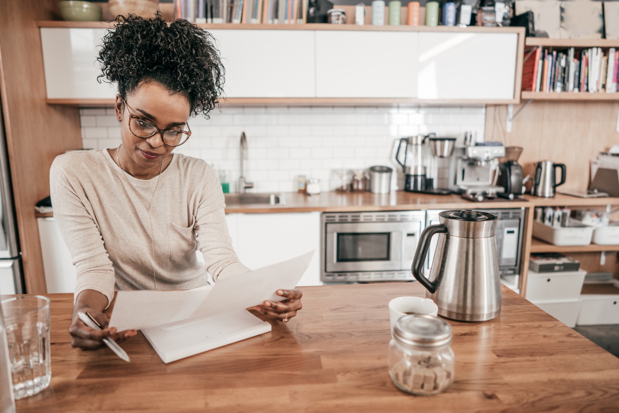 A landlord drafting a lease violation notice for their tenant.