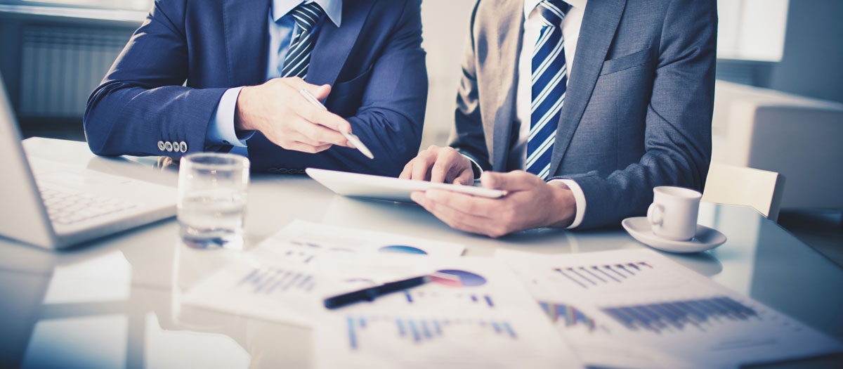 Asking Data-Based Questions to Identify Renter Behavior and Website Success