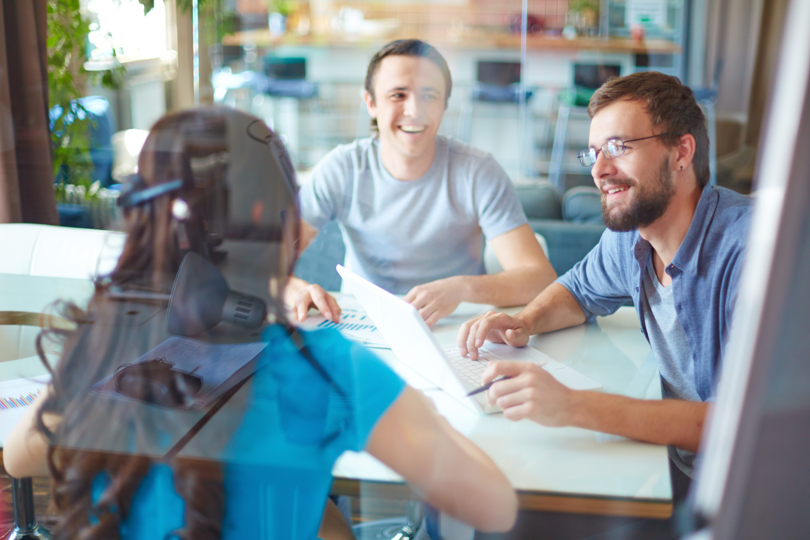Close Faster With These Apartment Leasing Tips