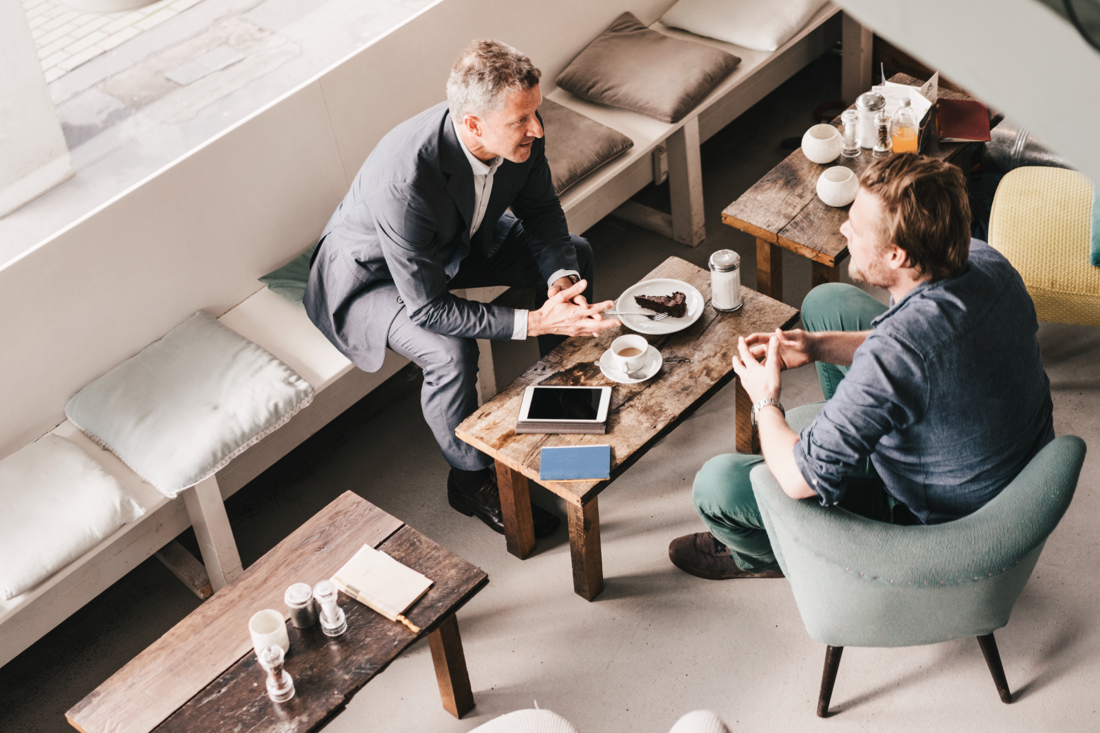 An agent reconnecting with a past client.