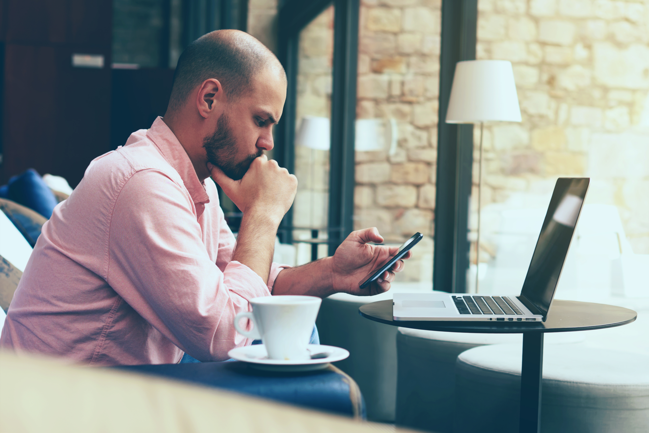 5 Things You Need to Do to Improve Your LinkedIn Profile