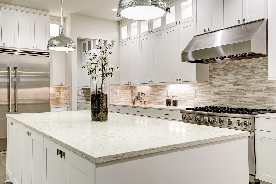 Lucrative Listing Descriptions: The Surprise Features to Stress When Selling