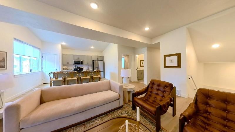 Zillow 3D Tour 2
