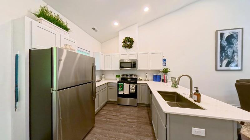 Zillow 3D Tour 4