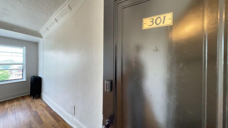 Zillow 3D Tour 6