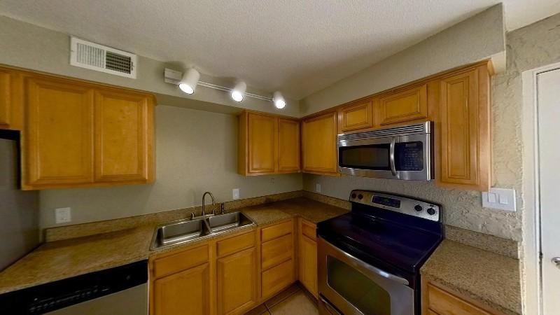 3833 N 30th St 218, Phoenix AZ 85016