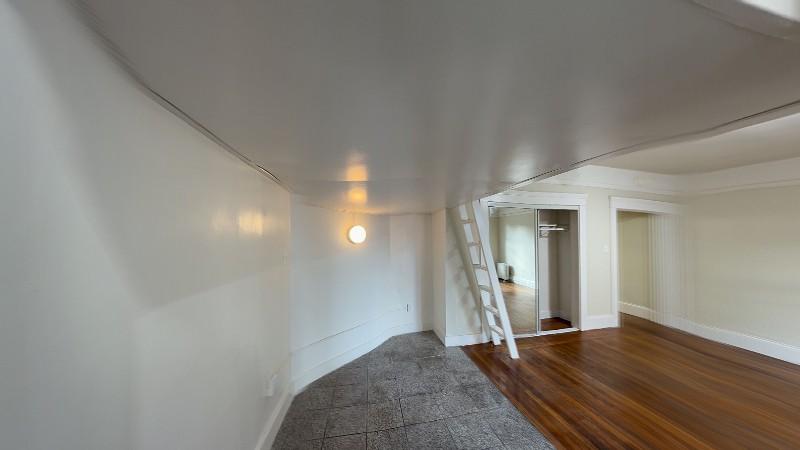 Zillow 3D Tour 4