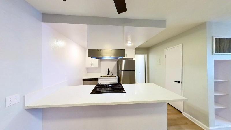 420 W Windsor Rd 8, Glendale, CA 91204