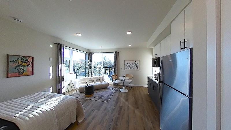 Axle Studio 385 SF