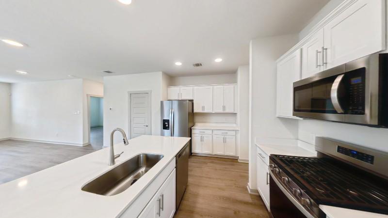 313 Mulholand Rd