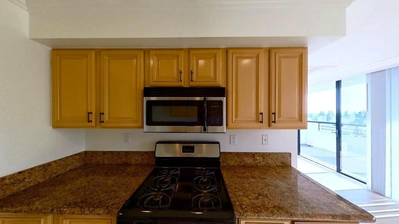 10636 Wilshire Blvd 408, Los Angeles, CA 90024