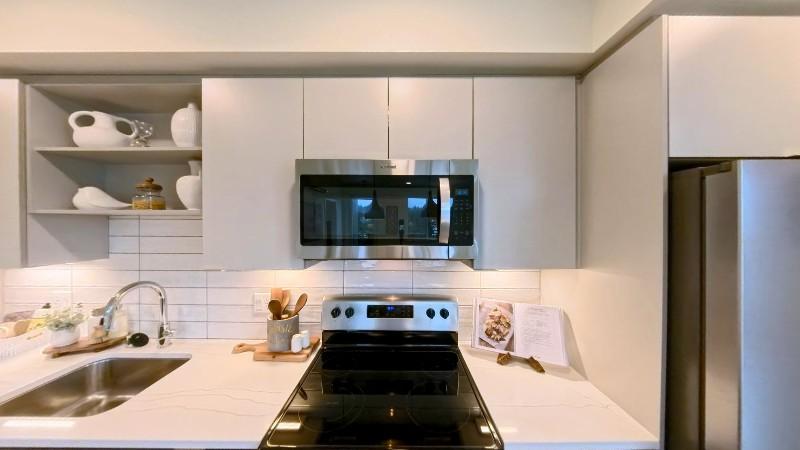 10930 116th Ave NE #722, Kirkland, WA 98033