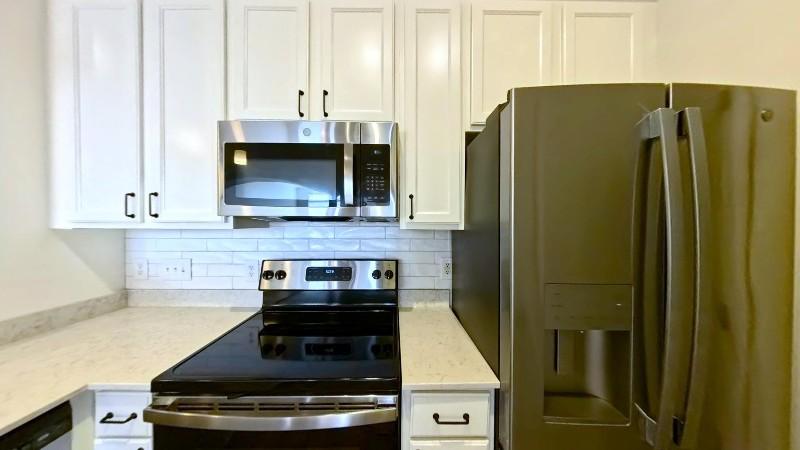 1419 Umstead Hollow Place Unit RB6 Cary, NC 27513