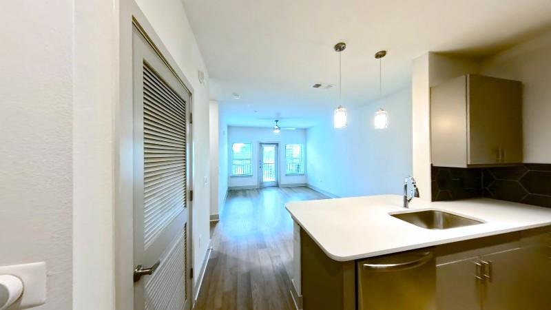Coachman - 1 Bed x 1 Bath