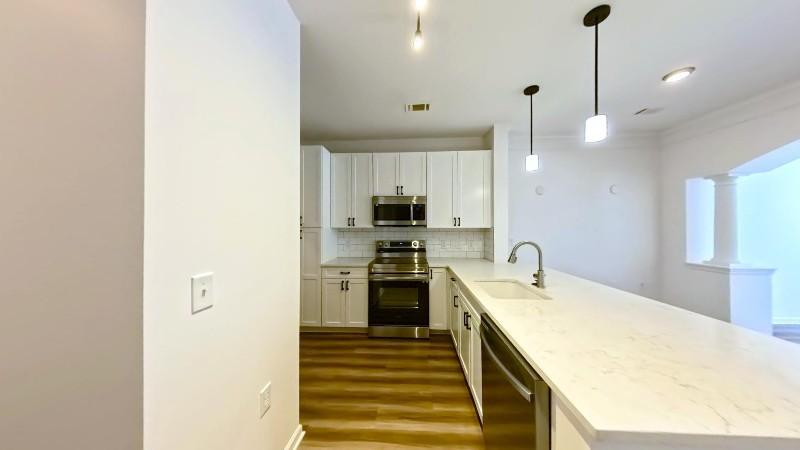 2102 Lakeside View Court Unit RB9 Cary, NC 27513