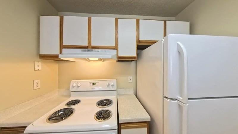 2059 21st Street SE Apt C, Hickory, NC 28602