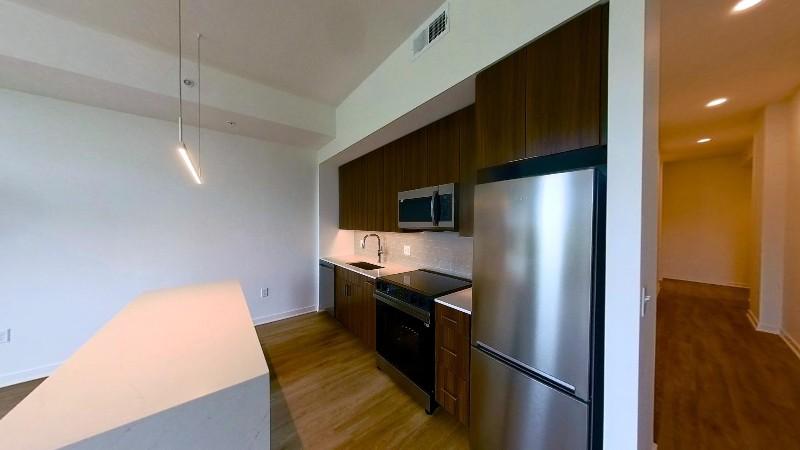 Zillow 3D Tour 10