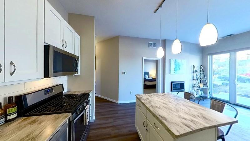 7161 France Ave S Unit 7161-117, Edina, MN 55435