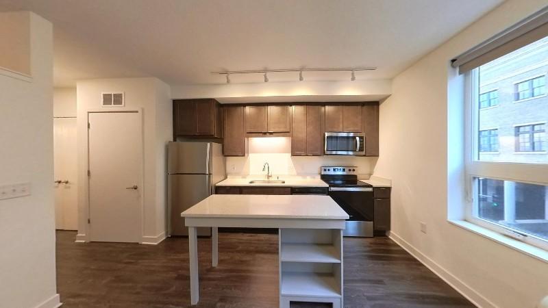 500 Square Foot - 1 bedroom/1 bathroom