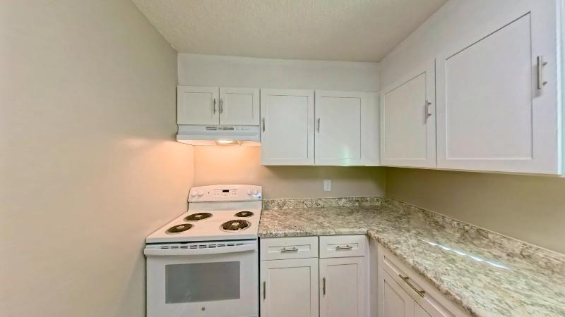 1411 Sharon Rd W unit 8, Charlotte, NC